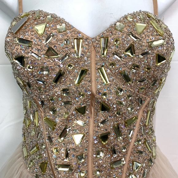 Dave & Johnny Glittering Gold and Cream Gown - Picture 6 of 16